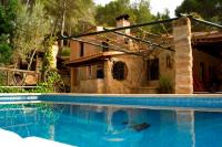 Ferienhaus Finca Bosque in Andratx, Mallorca, sehr schne Waldfinca in hoher Qualitt, mit Swimmingpool, 4 Schlafzimmern, 3 Bdern, ideal fr Familien mit Kindern